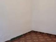 Casa Térrea 1 Dorms para Alugar 25 m² por R$ 900,00