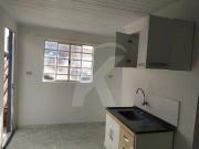 Casa Térrea 1 Dorms para Alugar 30 m² por R$ 1.100,00