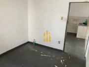 Casa Térrea 1 Dorms para Alugar 30 m² por R$ 800,00