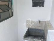 Casa Térrea 1 Dorms para Alugar 30 m² por R$ 800,00