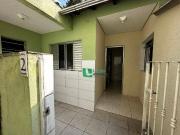 Casa Térrea 1 Dorms para Alugar 30 m² por R$ 900,00