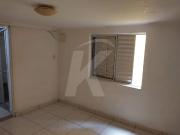 Casa Térrea 1 Dorms para Alugar 55 m² por R$ 1.100,00