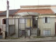 Casa Térrea 1 Dorms para Alugar 55 m² por R$ 1.600,00