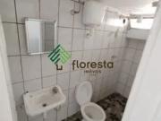 Casa Térrea 1 Dorms para Alugar 60 m² por R$ 850,00