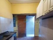 Casa Térrea 1 Dorms para Alugar por R$ 1.000,00