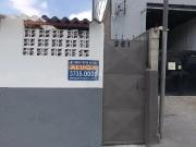 Casa Térrea 1 Dorms para Alugar por R$ 1.000,00