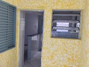 Casa Térrea 1 Dorms para Alugar por R$ 1.000,00