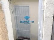 Casa Térrea 1 Dorms para Alugar por R$ 700,00