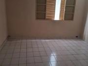 Casa Térrea 1 Dorms para Alugar por R$ 850,00