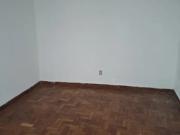 Casa Térrea 1 Dorms para Alugar por R$ 950,00