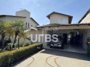 CASA TERREA 210MT 3 QUARTOS SENDO 2 SUITES PORTAL DO SOL 1