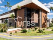 CASA TERREA 256,02,MT 4 SUITES PORTAL DO SOL GREEN