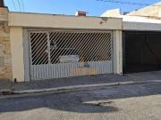 Casa Térrea 2 dormitórios, 2 vagas, edícula Jd. Rosa Maria