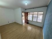 Casa Térrea 2 Dorms para Alugar 100 m² por R$ 3.400,00