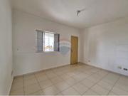 Casa Térrea 2 Dorms para Alugar 108 m² por R$ 2.350,00