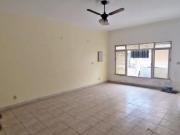 Casa Térrea 2 Dorms para Alugar 120 m² por R$ 2.000,00