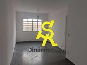 Casa Térrea 2 Dorms para Alugar 80 m² por R$ 2.000,00