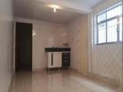 Casa Térrea 2 Dorms para Alugar 80 m² por R$ 2.200,00