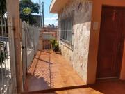 Casa Térrea 2 Dorms para Alugar 88 m² por R$ 2.500,00