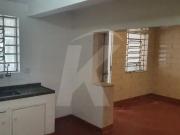 Casa Térrea 2 Dorms para Alugar 90 m² por R$ 2.000,00
