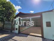 CASA TERREA 300MT 4 SUITES SETOR OESTE