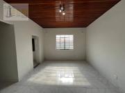 Casa Térrea 3 Dorms para Alugar 100 m² por R$ 3.000,00