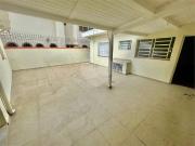 Casa Térrea 3 Dorms para Alugar 212 m² por R$ 4.500,00