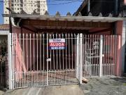 Casa Térrea 3 Dorms para Alugar 75 m² por R$ 1.900,00