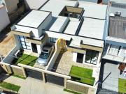 Casa Térrea 3 quartos com suíte na Rua Domingas...