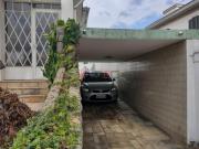 Casa Térrea 3 Quartos e 3 banheiros à Venda 240 m²