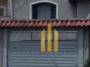 Casa Térrea 4 Dorms para Alugar 180 m² por R$ 4.070,00