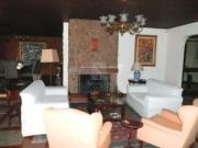 Casa Térrea 4 Dorms para Alugar 526 m² por R$ 35.000,00