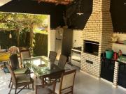 CASA TÉRREA 4 QTS COM PISCINA OURO VERMELHO