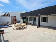 Casa Térrea 4 Quartos, Suíte, com Piscina em Ótima...