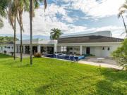 Casa Térrea 4 Suítes Área de Lazer Completa Piscina,...