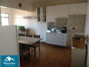 Casa Térrea 9 Dorms para Alugar 340 m² por R$ 2.500,00