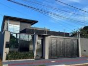 Casa Térrea à venda, 1 quarto, 3 suítes, 3 vagas, Jardim... Casa Térrea à venda, 1 quarto, 3 suítes, 3 vagas, Jardim...