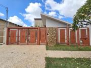 Casa Térrea à venda, 1 quarto, 4 suítes, 3 vagas,...