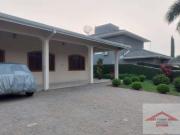 Casa térrea à venda, 467 m² com 6 dormitórios sendo 4...