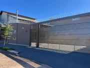 Casa Térrea à venda, 4 quartos, 4 suítes, 8 vagas, Água...