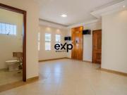 Casa térrea à venda com 03 quartos sendo 01 suite no Jd....