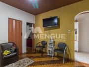 Casa térrea à venda com 2 dormitórios e 5 vagas de...