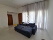 Casa Térrea à Venda em Condomínio à Venda com 590m²,4...