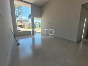 Casa térrea à venda, em condomínio fechado, Campos do Conde