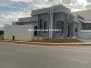 Casa térrea à venda em condomínio, no Horto Florestal...