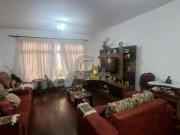 Casa Térrea à venda em Perdizes com 3 quartos, sendo 1...