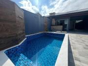 Casa térrea à venda em Peruíbe Piscina com cascata. Área...