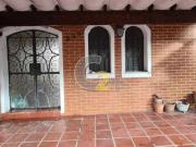 Casa térrea à venda na Vila Romana com 3 quartos, 2...