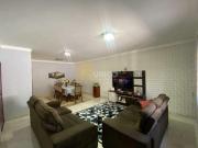 Casa Térrea á venda no Bairro Jardim das Nogueiras em...