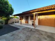 Casa Térrea à Venda no Bairro Olaria em Canoas